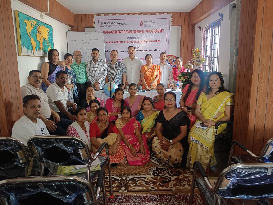 4b3a7cf2-6c62-4000-a77d-fe48dce66be4